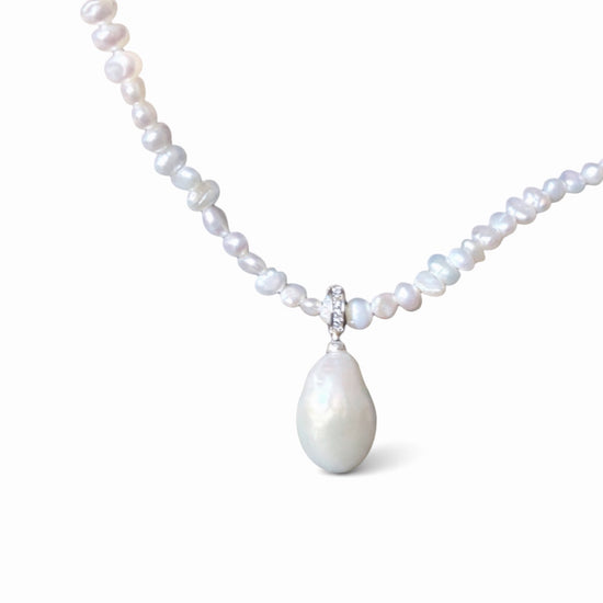 Petales de Lune Necklace by NINEMOO – product image