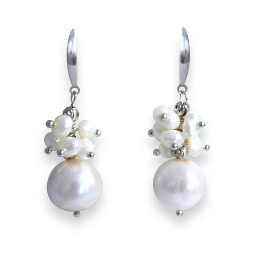 Snow Freshwater Pearl Earrings