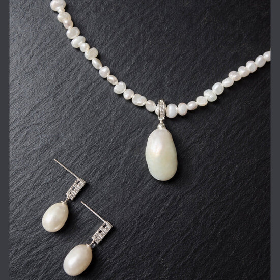 Petales de Lune Necklace by NINEMOO – alternate view