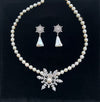 Fleur de Givre Pearl Drop Earrings
