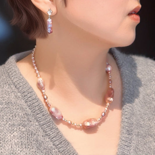 Princess Aura Pearl Necklace