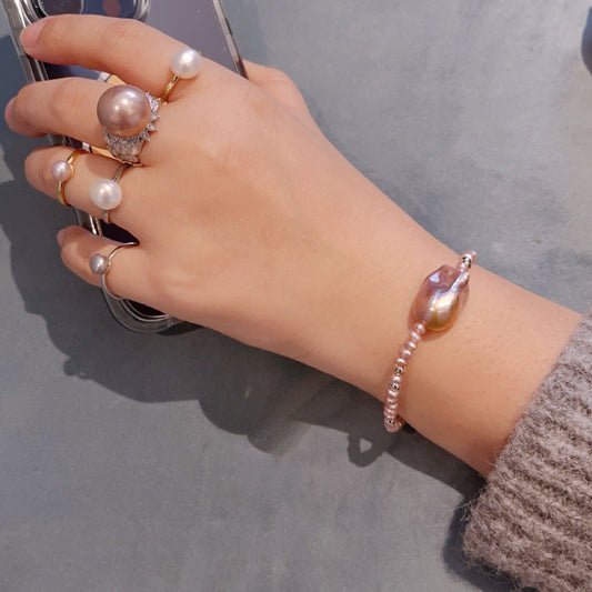 Princess Aura Pearl Bracelet