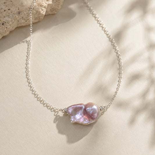 Lune Mauve Pearl Necklace