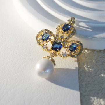 Royal Blue Iris Natural Pearl Brooch & Pendant