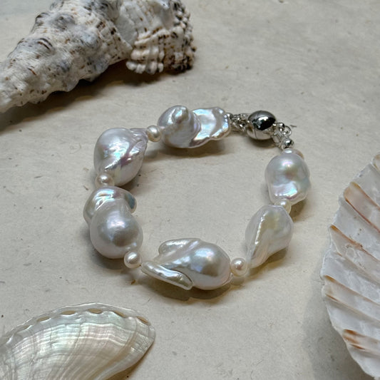 Luxury Baroque Pearl Bracelet