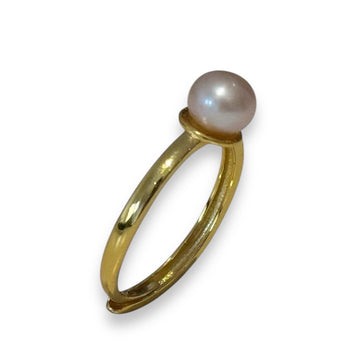 Refined Pearl Ring