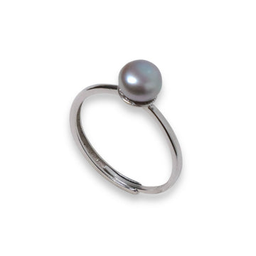 Refined Grey Pearl Ring