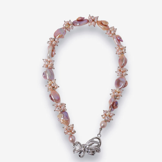 Étoile Fleur Pearl Necklace