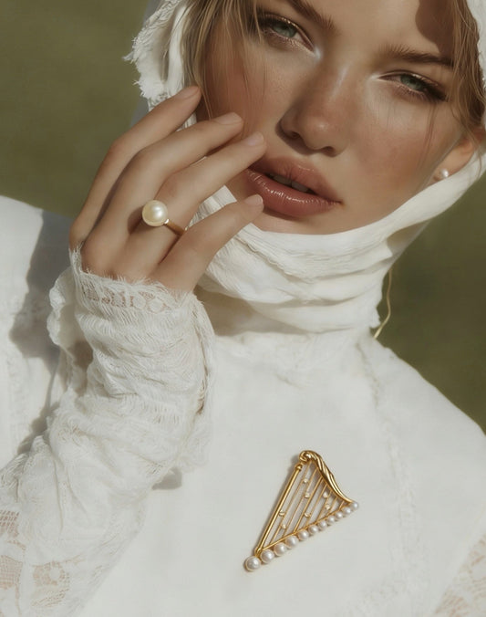 Harp of Lumière Pearl Brooch