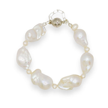 Luxury Baroque Pearl Bracelet