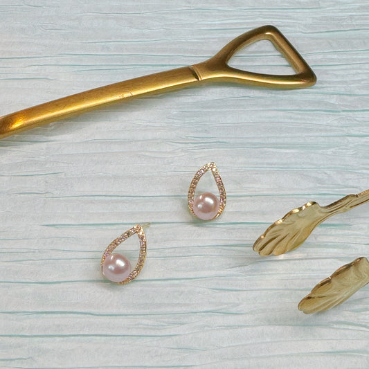 Pink Pearl Elegance gleaming Earrings