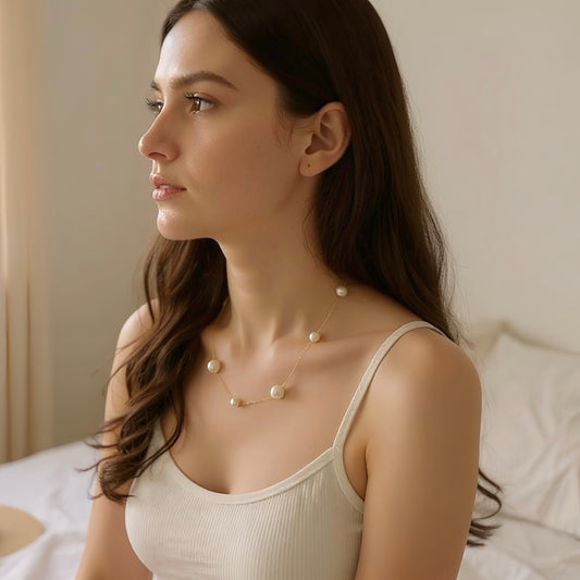 Gold Luminous Pearl Necklace