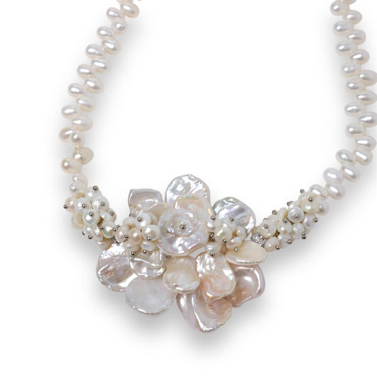 Petal Bloom Pearl Necklace