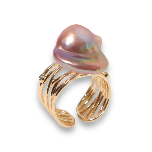 Golden Waved Baroque Pearl Ring