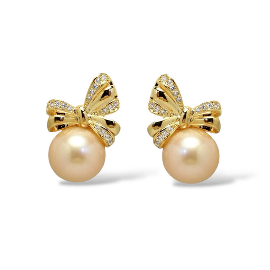 Belle Bow Pearl Earrings