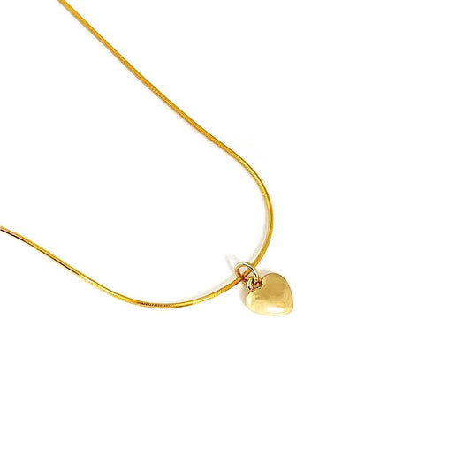 Heart's Embrace Serpentine Chain Necklace