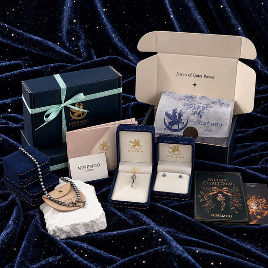 NINEMOO Nacre Christmas gift box complete festive packaging