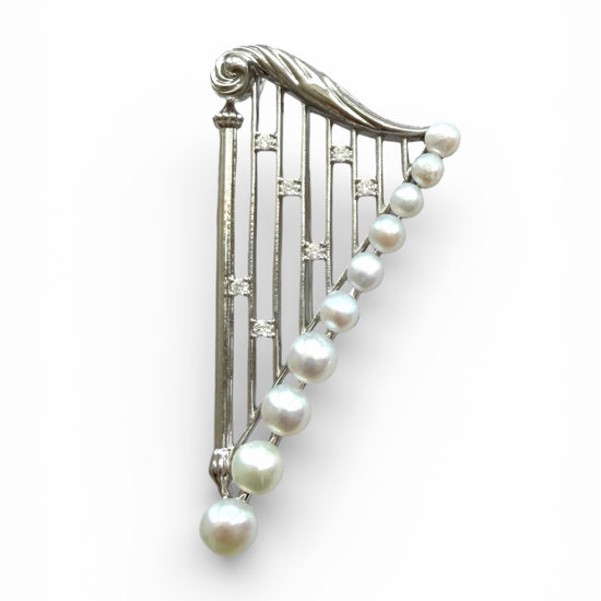 Harp of Lumière Pearl Brooch by NINEMOO – product view 8