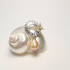 Aurora Grace Brooch-Pendant by NINEMOO – detail view