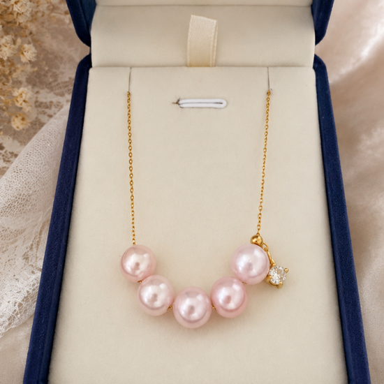 Ballet Rosé Quintette Necklace by NINEMOO – alternate view
