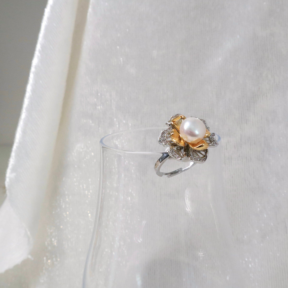 Blooming Grace Pearl Ring by NINEMOO – detail view