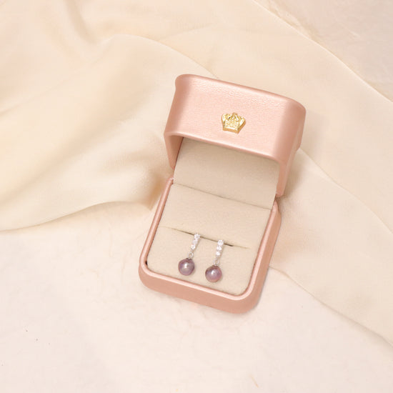 Blueberry Pearl Sterling Silver Earrings by NINEMOO – detail view