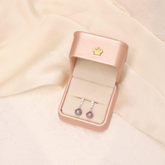 Blueberry Pearl Sterling Silver Earrings by NINEMOO – detail view