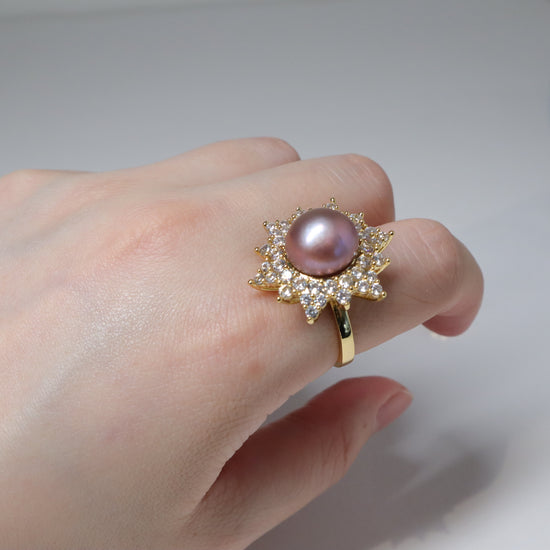 Celestial Bloom Pearl Ring by NINEMOO – detail view