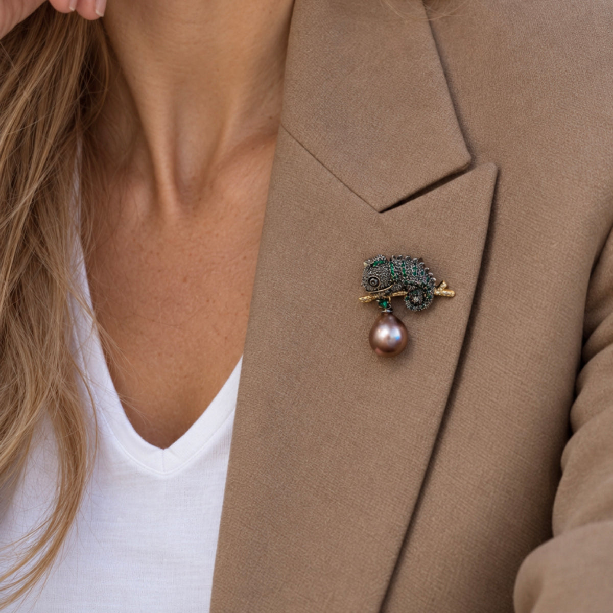 Chameleon Whisper Pearl Brooch by NINEMOO styled on a beige blazer.