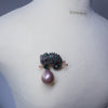 Chameleon Whisper Pearl Brooch by NINEMOO – alternate view