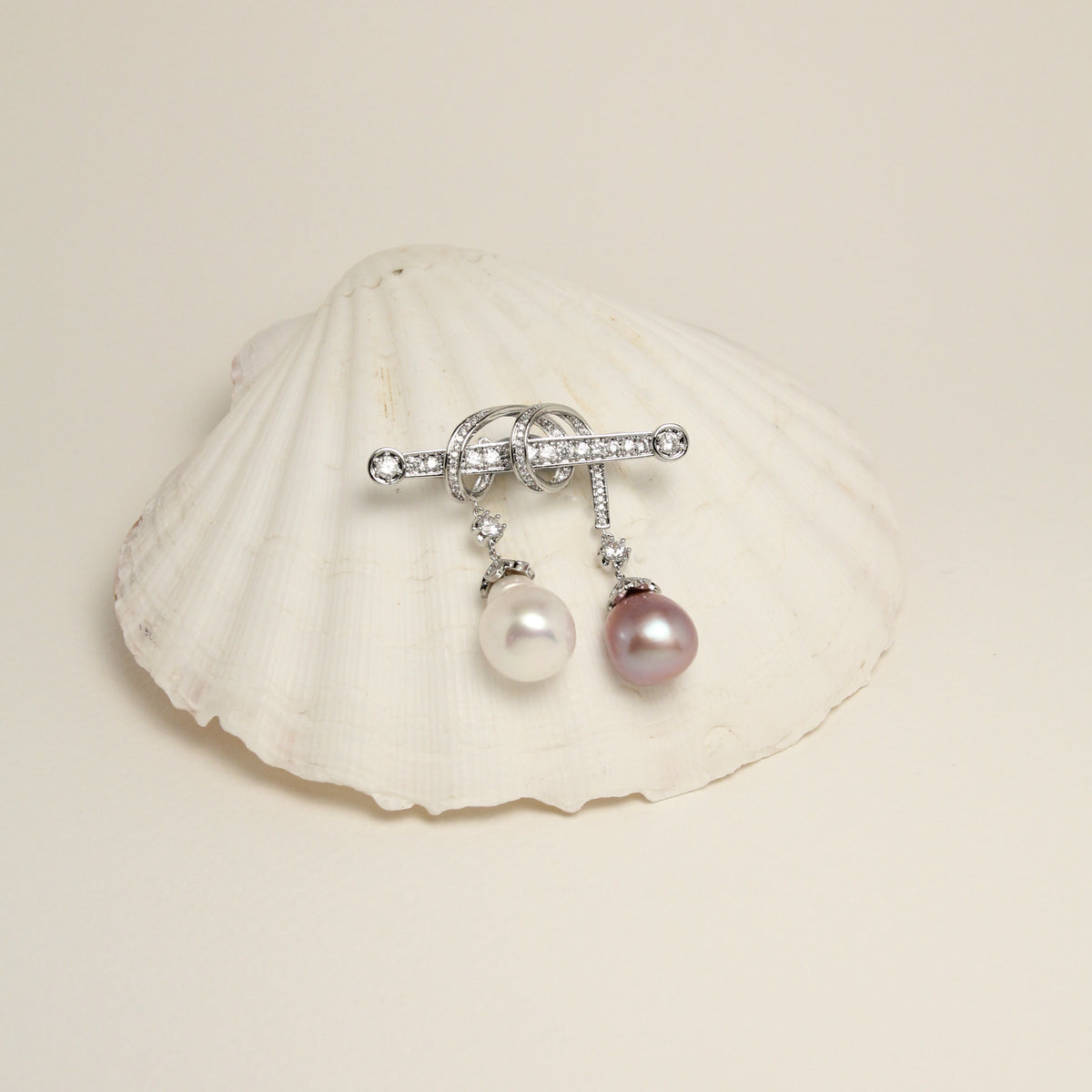 Chatsworth Pearl Brooch – Silver by NINEMOO – alternate view