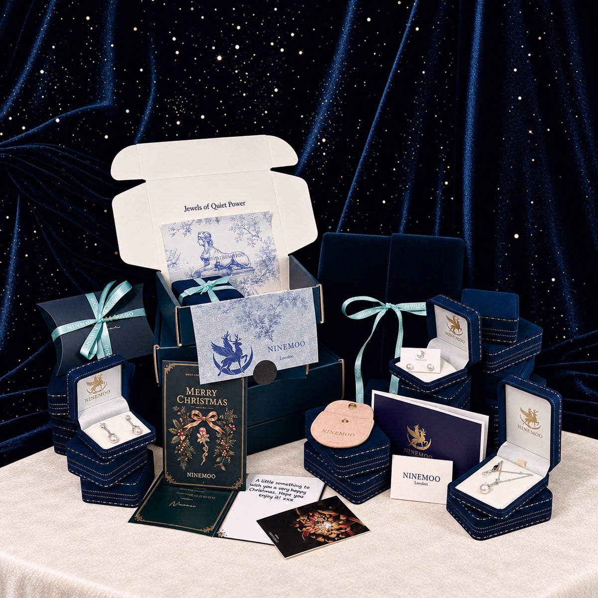 NINEMOO Christmas pearl gifts in navy velvet boxes