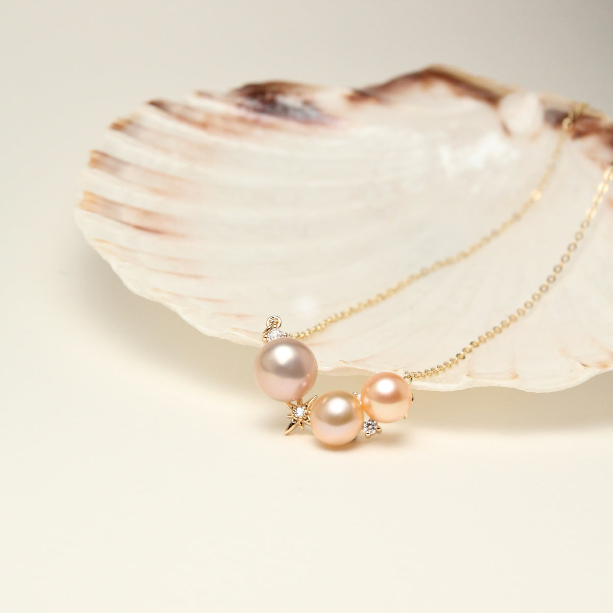 Eclipse Afterglow Pearl Necklace by NINEMOO – product view 4