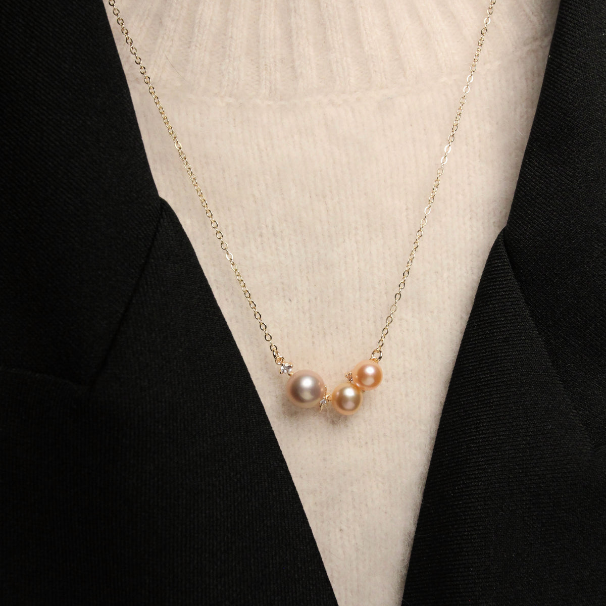 Eclipse Afterglow Pearl Necklace by NINEMOO – product view 5