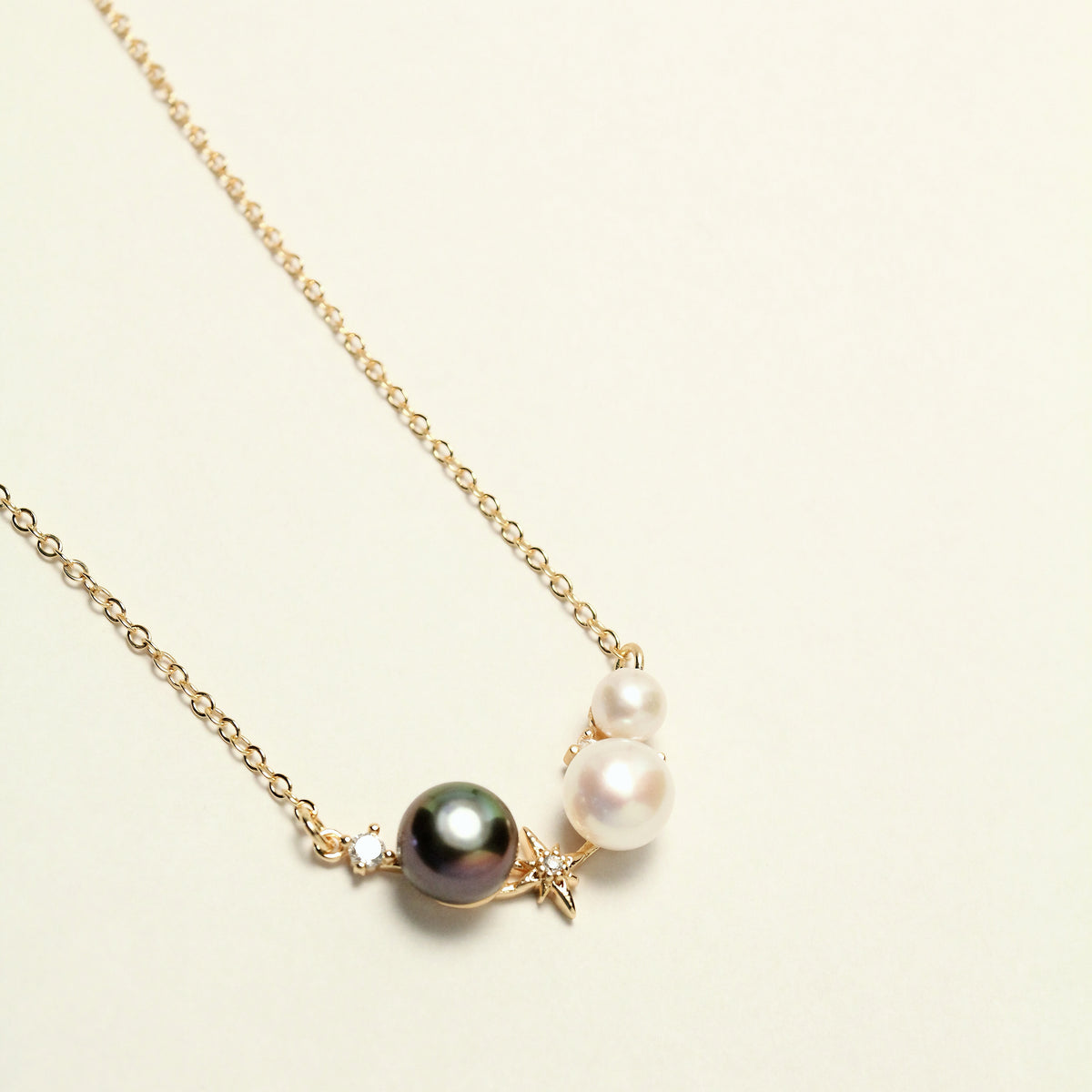 Eclipse Pearl Necklace by NINEMOO – product view 6