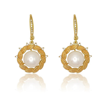 Eternal Radiance Pearl Earrings by NINEMOO – product image