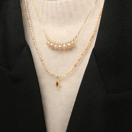 Eternal Smile Pearl Necklace by NINEMOO – detail view