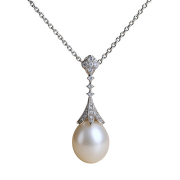 NINEMOO Fleur de Givre silver-tone pearl pendant necklace on a white background