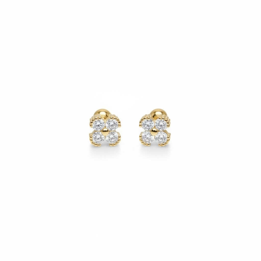 Fleur d’Éclat Cartilage Stud by NINEMOO – detail view