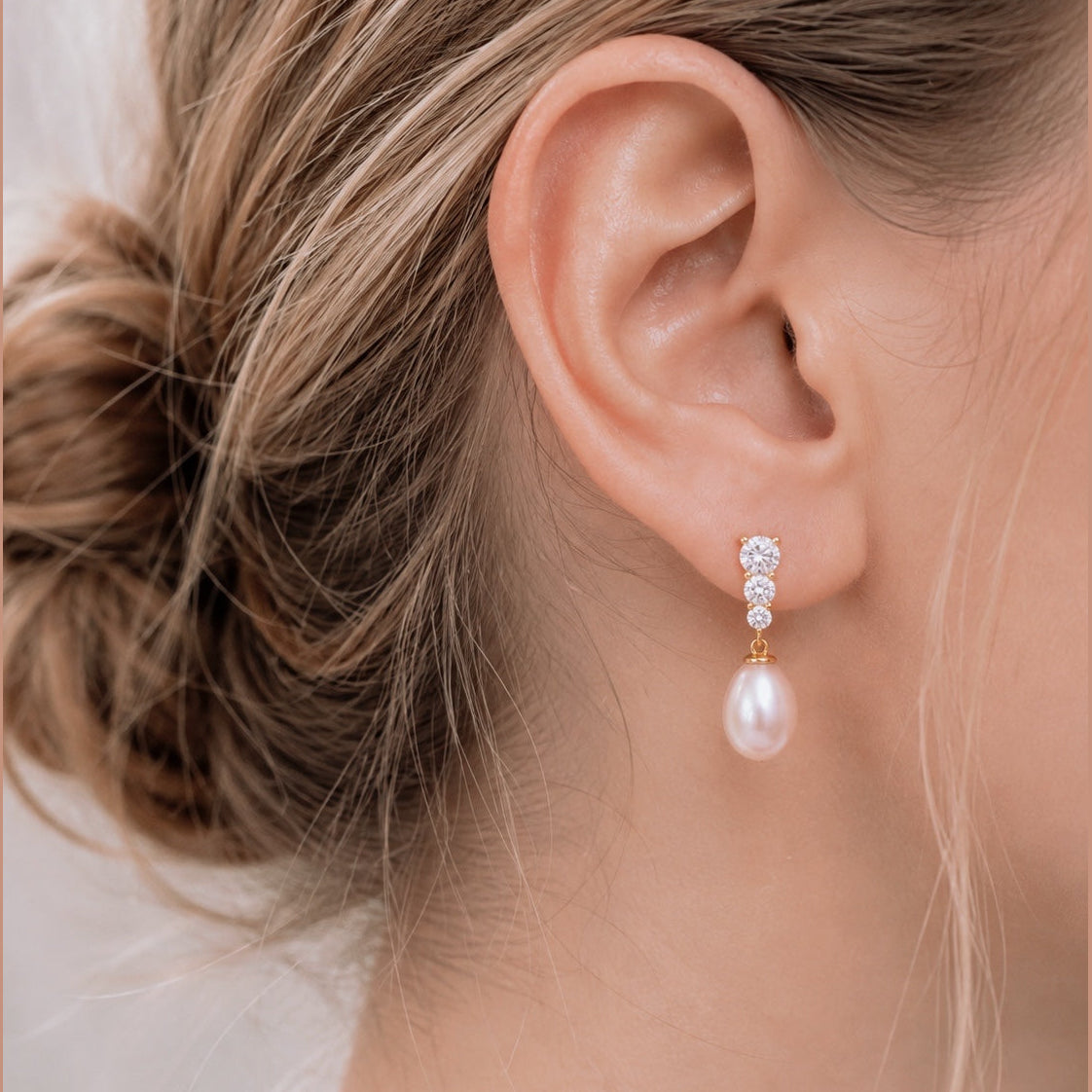 Givre Drop Pearl Earrings by NINEMOO – product view 6
