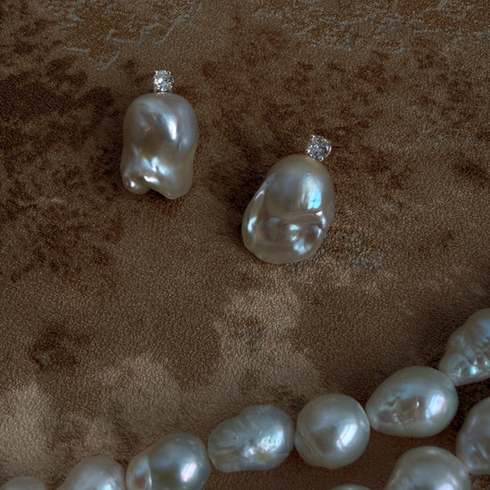 Gleaming Baroque Pearl Silver Earrings by NINEMOO – alternate view