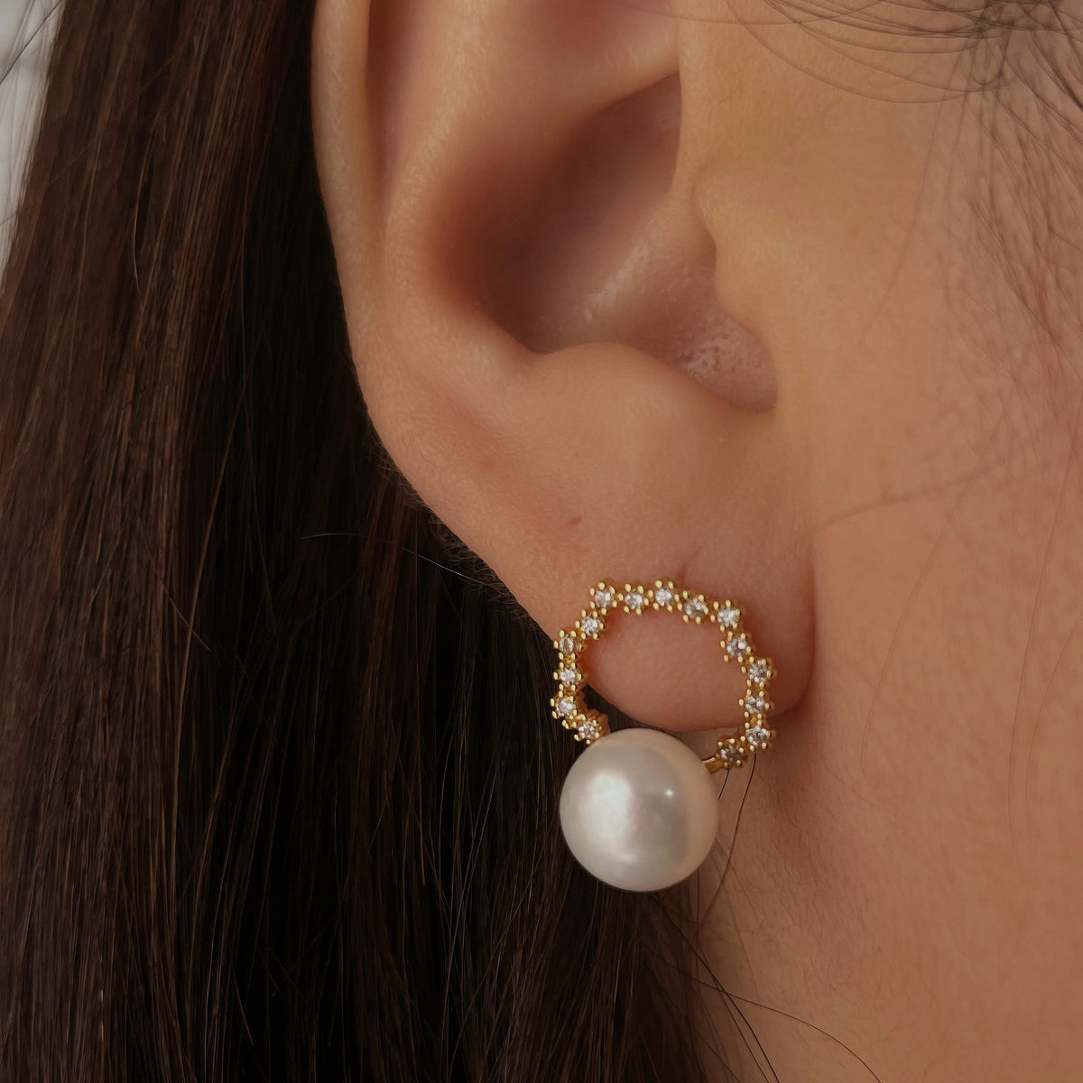 Glistening Wreath Pearl Earrings by NINEMOO – product view 4