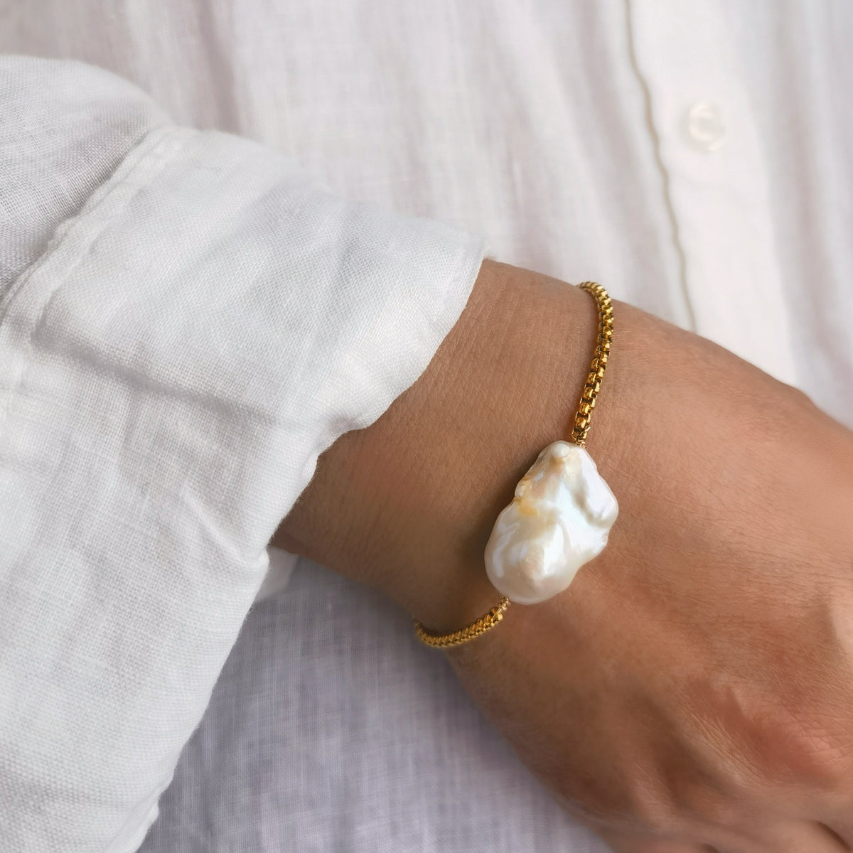 Solace Pearl Bracelet by NINEMOO – alternate view
