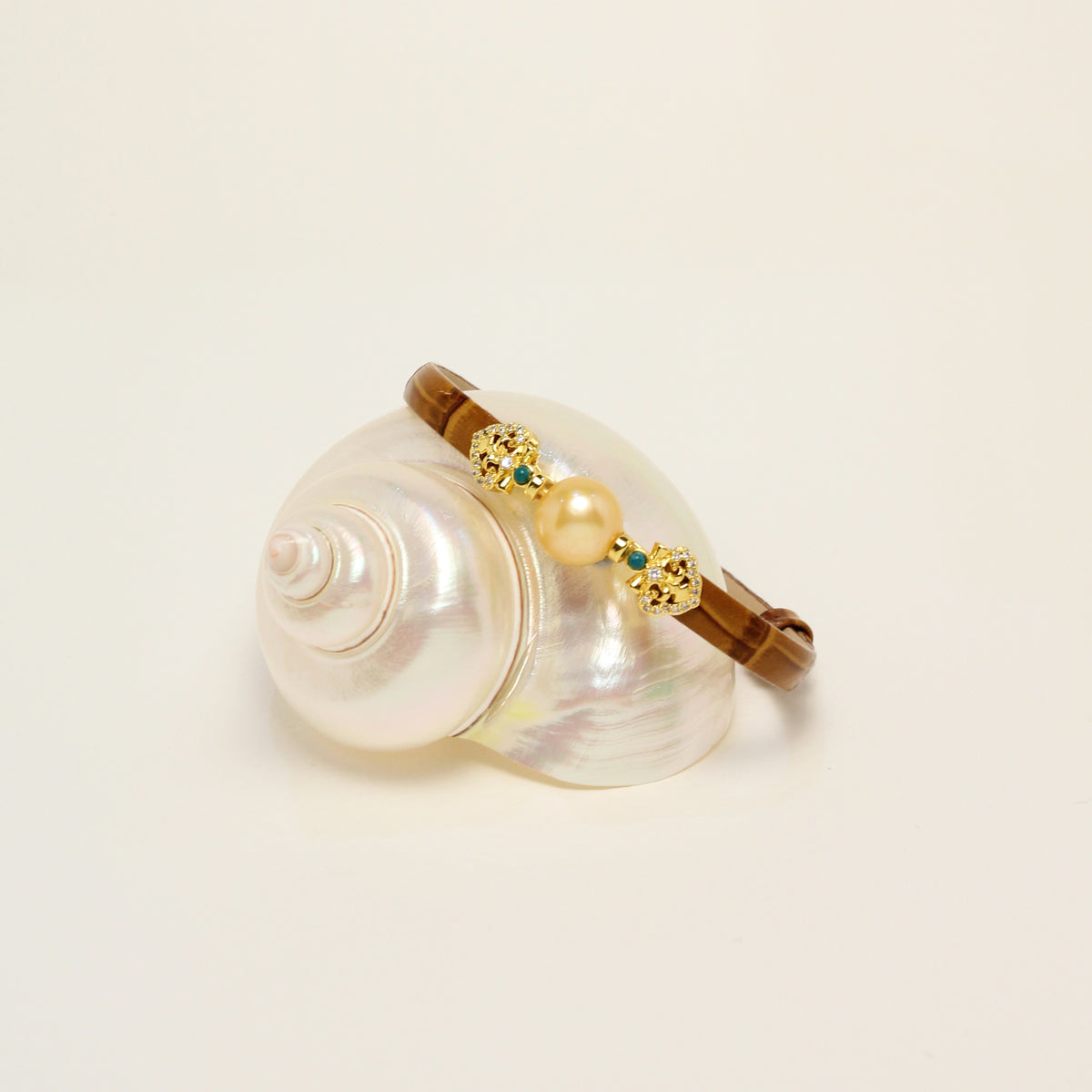 Gold Pearl Time Bracelet by NINEMOO – product view 5