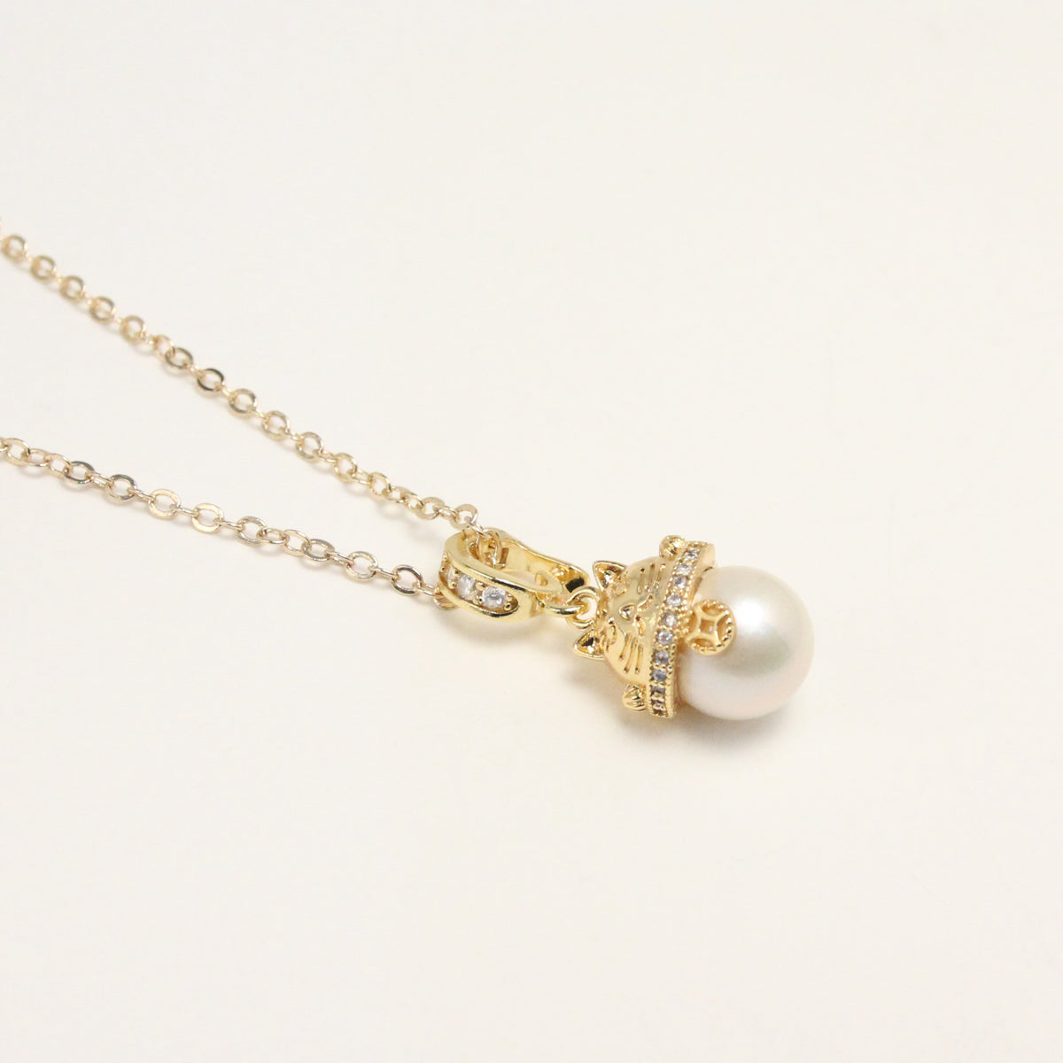 Guardian Cat Pearl Necklace by NINEMOO – product view 4