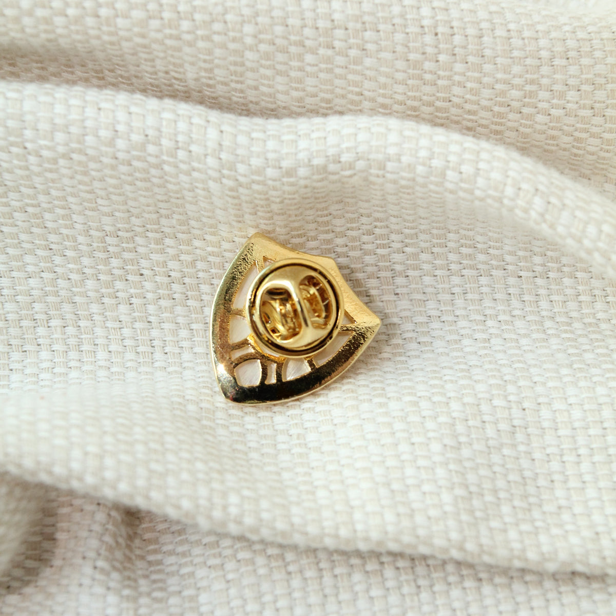 Guardian Pearl Brooch by NINEMOO – alternate view