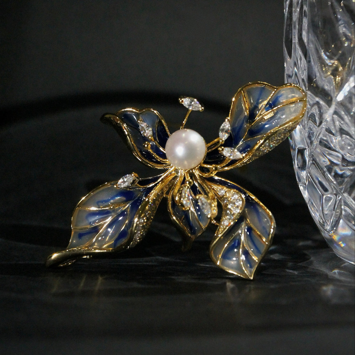 Iris Bloom Pearl Brooch by NINEMOO – detail view