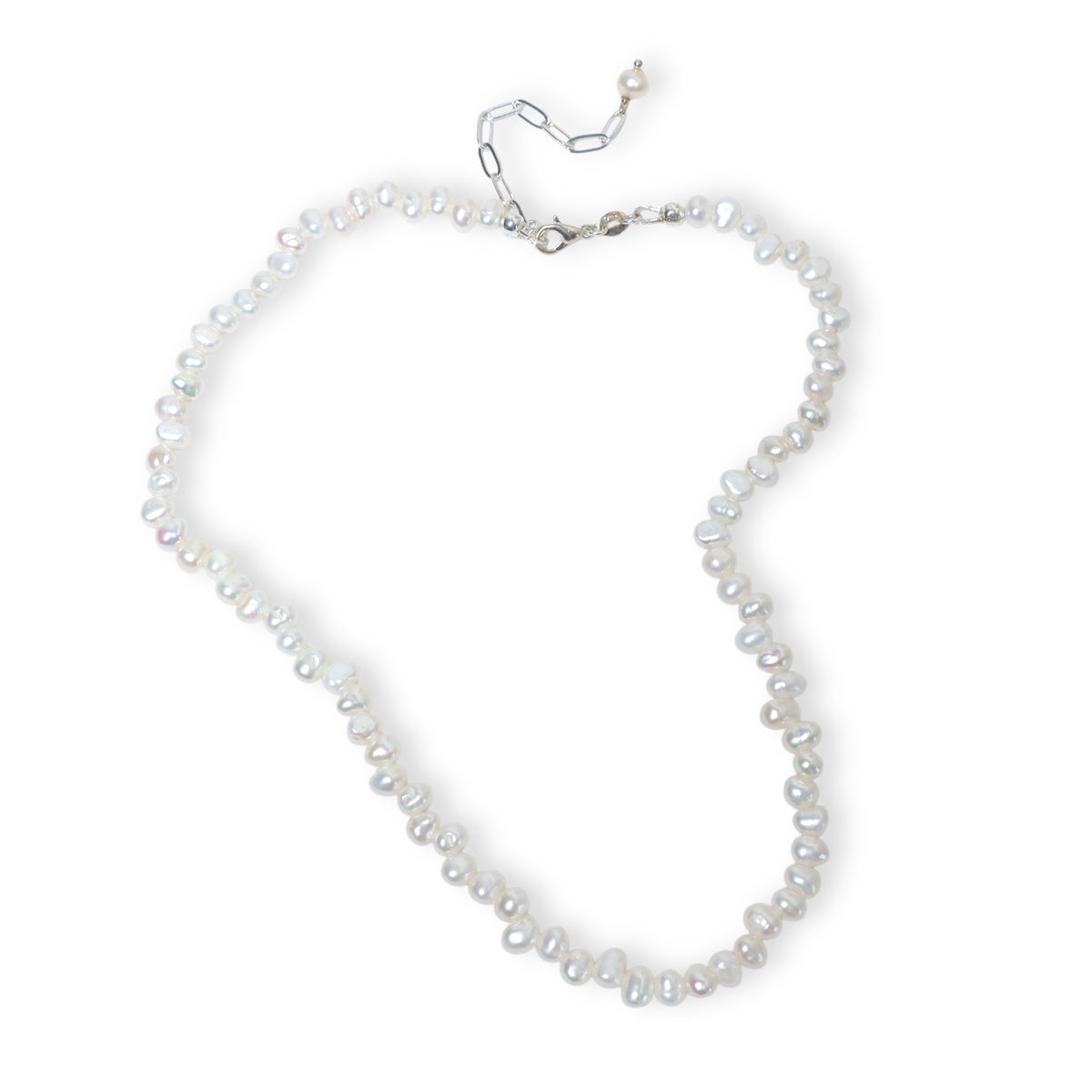 Irregular Beaded Pearl Necklace by NINEMOO – detail view