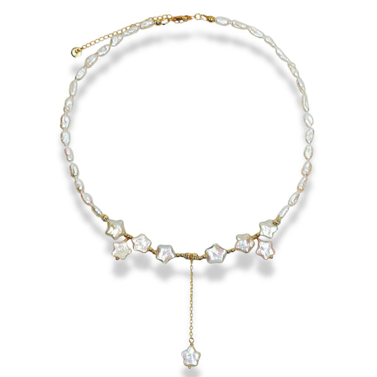 NINEMOO star pearl necklace with pearl links and a drop pendant on a white background