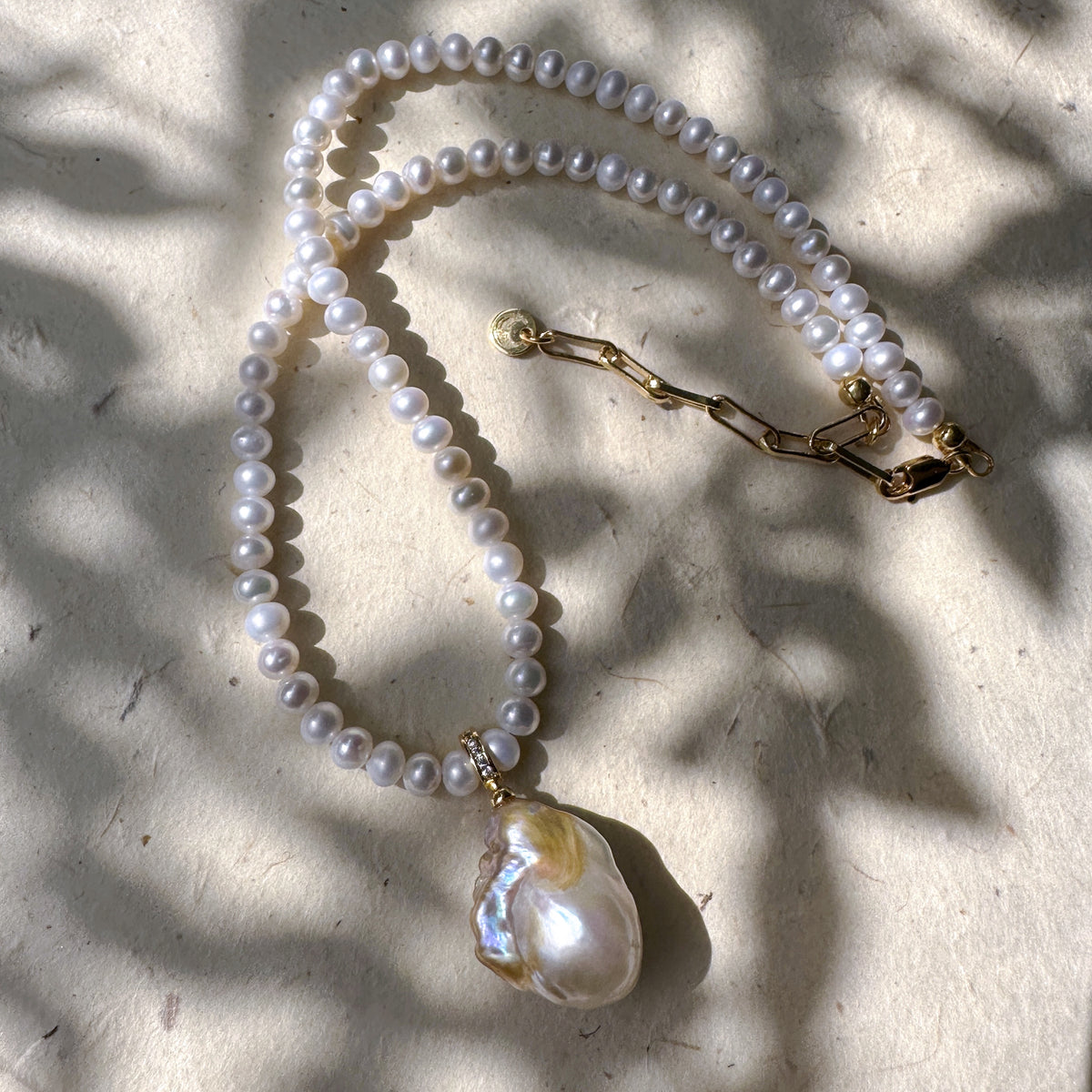 Gold Flecked Baroque Pearl Pendant Necklace by NINEMOO – alternate view
